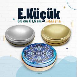 E.Küçük Metal Kutu